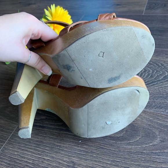 Platform heels! - Picture 5 of 7